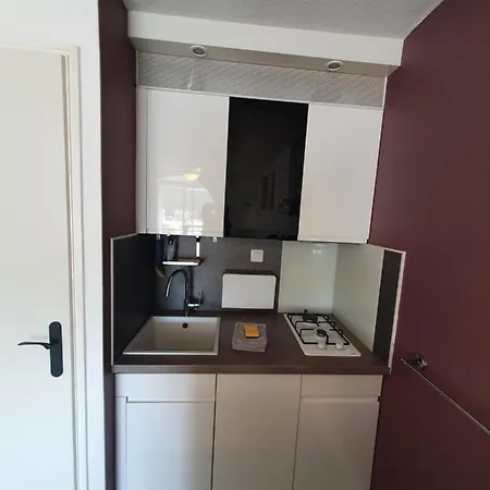 Apartmán Studio Climatise, Parking Prive, 6 Mn Plage, Cozy Design *